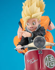 Dragonball Z 05 Desktop Real McCoy PVC Diorama Super Saiyan Son Goku & Super Saiyan Son Gohan & Motorbike 16 cm