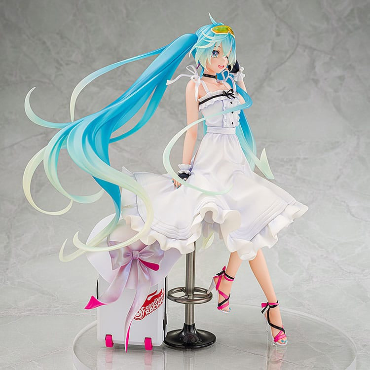 Hatsune Miku GT Project Original PVC Statue 1/7 Vacation Style Ver. 24 cm