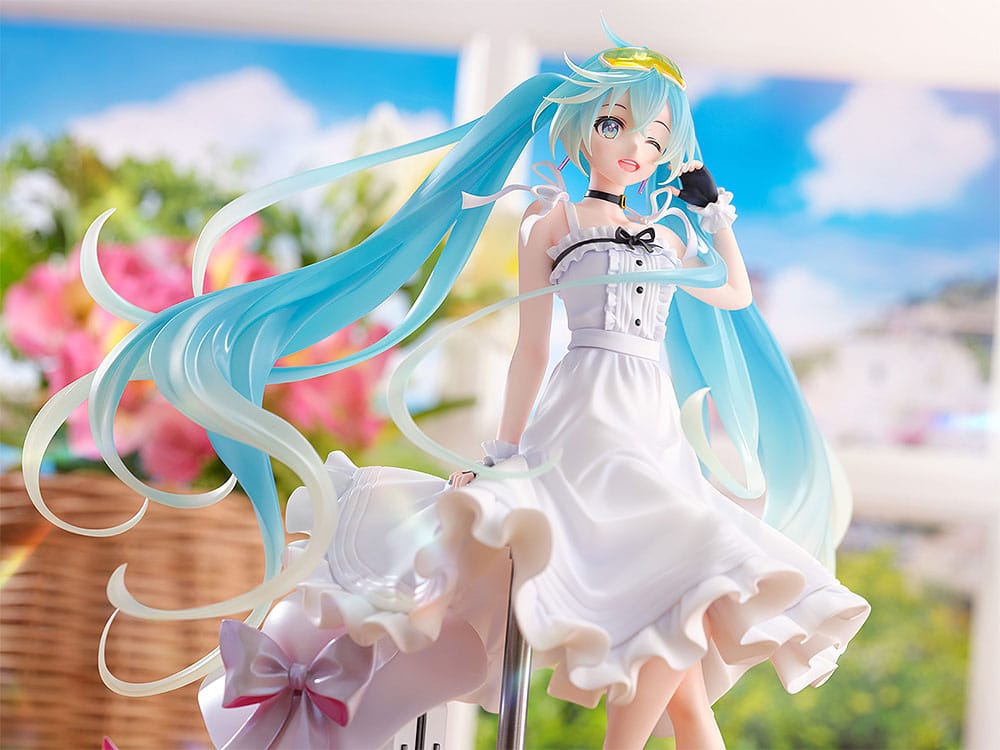 Hatsune Miku GT Project Original PVC Statue 1/7 Vacation Style Ver. 24 cm