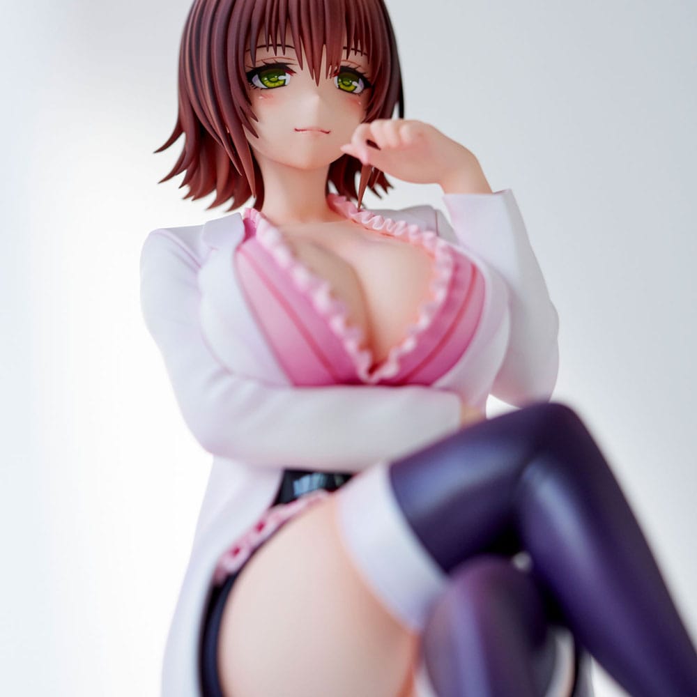 To Love-Ru Darkness Statue PVC Nurse Series: Ryoko Mikado School Nurse Ver. 23 cm