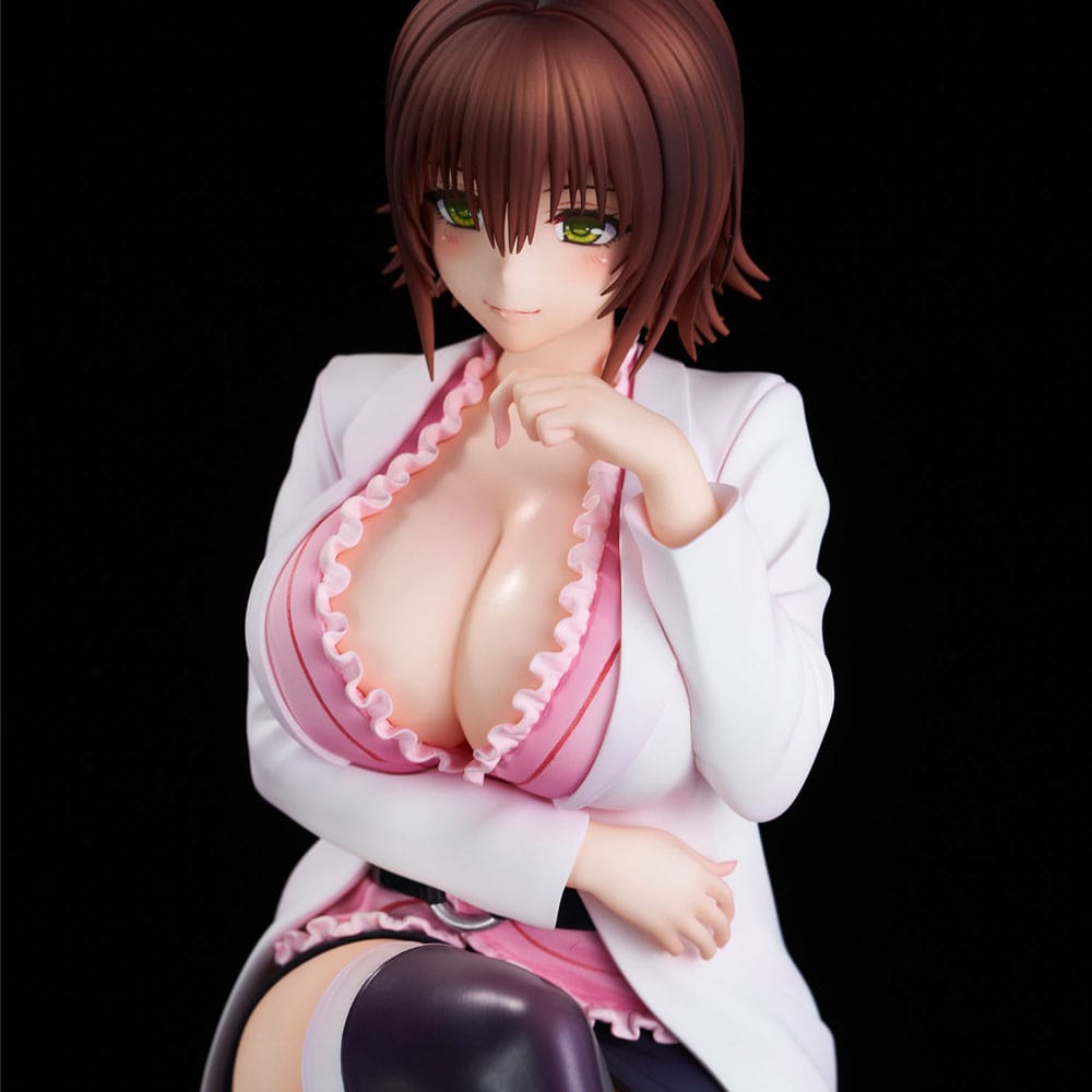 To Love-Ru Darkness Statue PVC Nurse Series: Ryoko Mikado School Nurse Ver. 23 cm