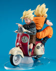 Dragonball Z 05 Desktop Real McCoy PVC Diorama Super Saiyan Son Goku & Super Saiyan Son Gohan & Motorbike 16 cm