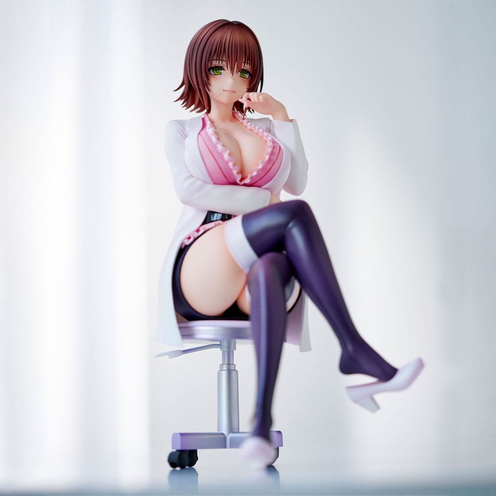 To Love-Ru Darkness Statue PVC Nurse Series: Ryoko Mikado School Nurse Ver. 23 cm