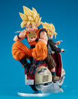 Dragonball Z 05 Desktop Real McCoy PVC Diorama Super Saiyan Son Goku & Super Saiyan Son Gohan & Motorbike 16 cm