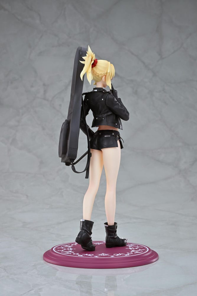 Fate/Apocrypha PVC Statue 1/7 Red Saber (Mordred) Original Glasses Model Ver. 22 cm