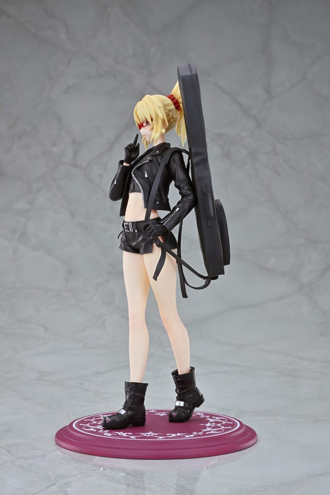 Fate/Apocrypha PVC Statue 1/7 Red Saber (Mordred) Original Glasses Model Ver. 22 cm