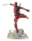 Deadpool & Wolverine Gallery PVC Statue Deadpool 25 cm