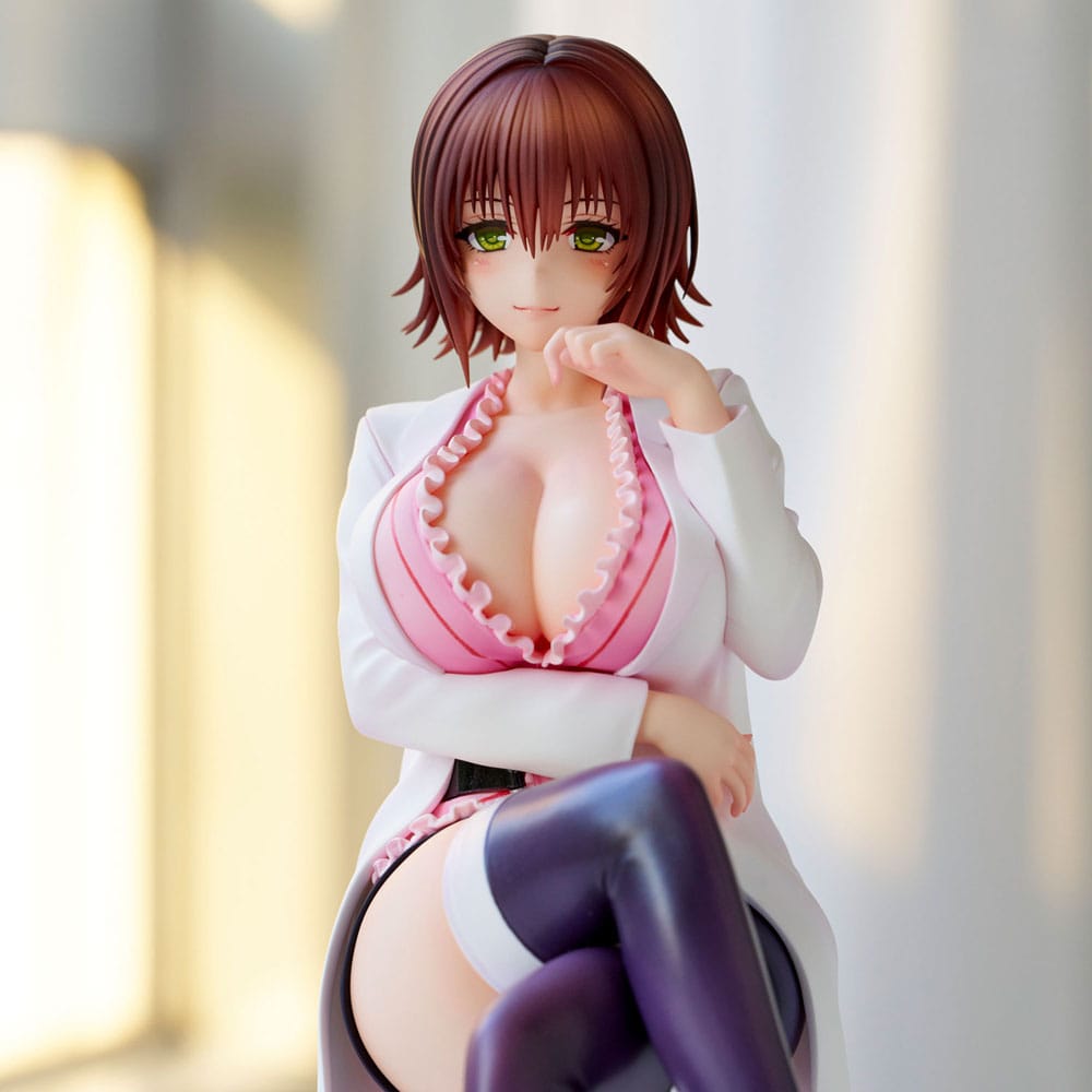 To Love-Ru Darkness Statue PVC Nurse Series: Ryoko Mikado School Nurse Ver. 23 cm