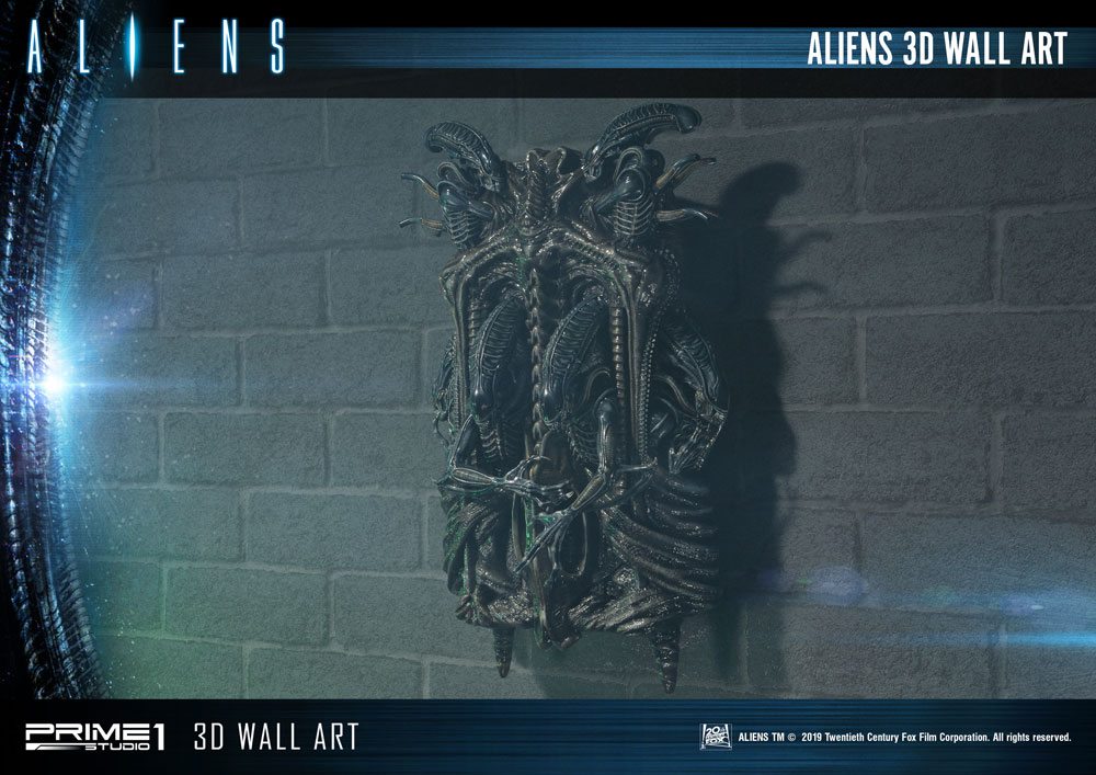 Aliens 3D Wall Art 32 x 50 cm