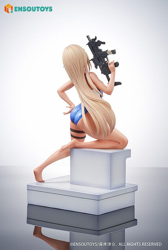 Arms Note Statue 1/7 Swim Team Kohai-chan 22 cm