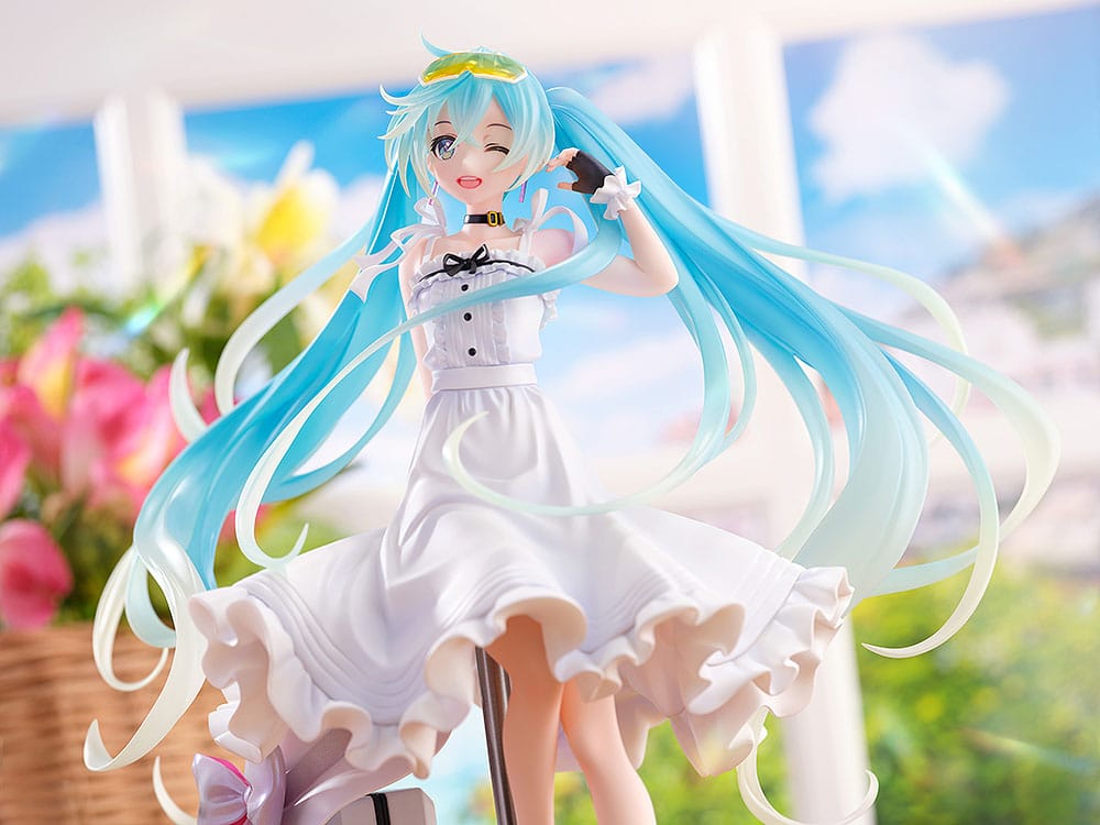 Hatsune Miku GT Project Original PVC Statue 1/7 Vacation Style Ver. 24 cm