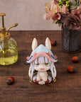 Made in Abyss: The Golden City of the Scorching Sun Look Up PVC Statue Nanachi 11 cm (With Gift)