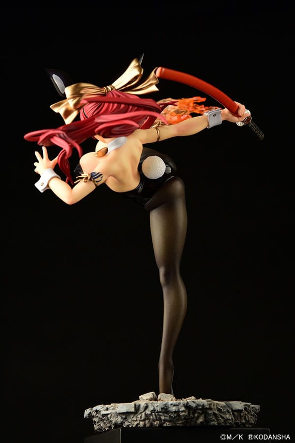 Fairy Tail Statue 1/6 Erza Scarlet High Kick Black Bunny Ver. 37 cm