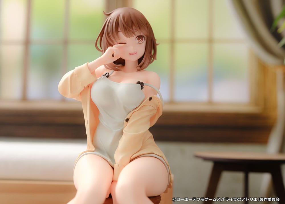 Atelier Ryza: Ever Darkness &amp; the Secret Hideout PVC Statue 1/7 Reisalin Stout Nightclothes Ver. 19 cm