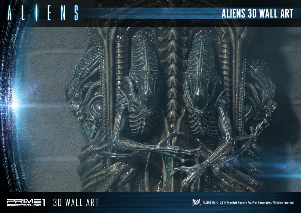 Aliens 3D Wall Art 32 x 50 cm