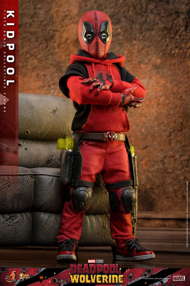 Deadpool &amp; Wolverine Movie Masterpiece Action Figure 1/6 Kidpool 22 cm