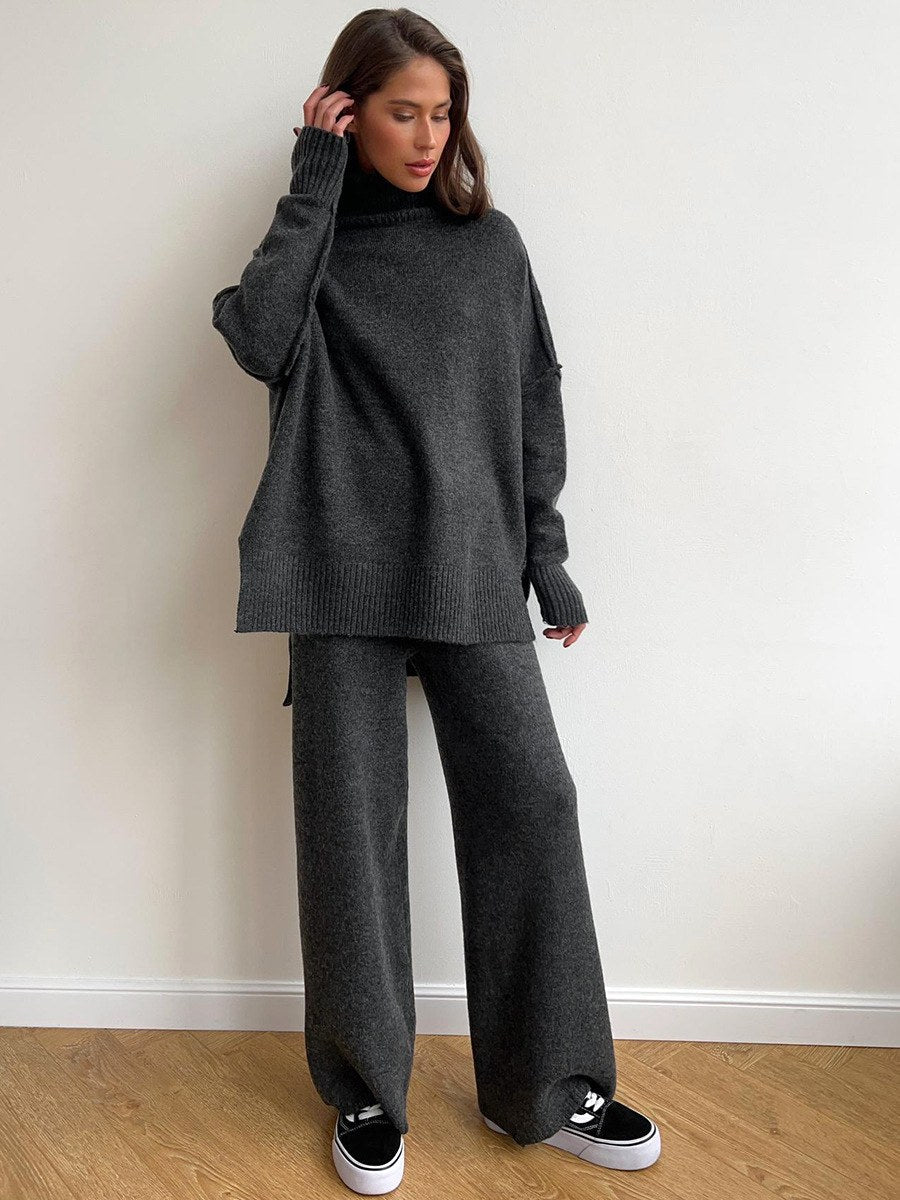 Corinne | Damski oversize'owy komplet dwuczęściowy, szeroki zestaw domowy z golfem | Rokishi | Brązowy