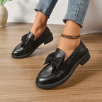 Aleksandra | Damskie buty wsuwane (slip-on) na platformie, z okrągłym noskiem i ozdobnym węzłem | Rokishi