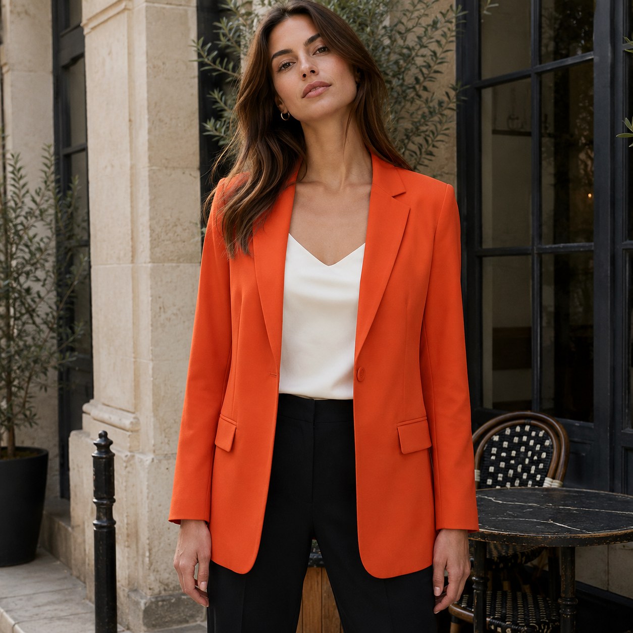 Eliza | Damski dopasowany blazer, taliowana marynarka strukturalna | Rokishi | Czerwony