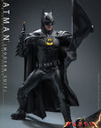 The Flash Movie Masterpiece Action Figure 1/6 Batman (Modern Suit) 30 cm