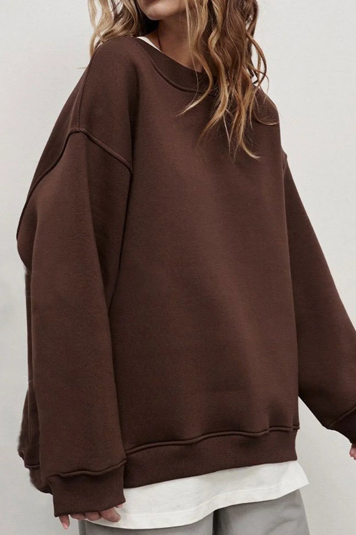 Lucienne | Damska oversize'owa bluza z okrągłym dekoltem, luźny sweter | Rokishi | Ciemna zieleń