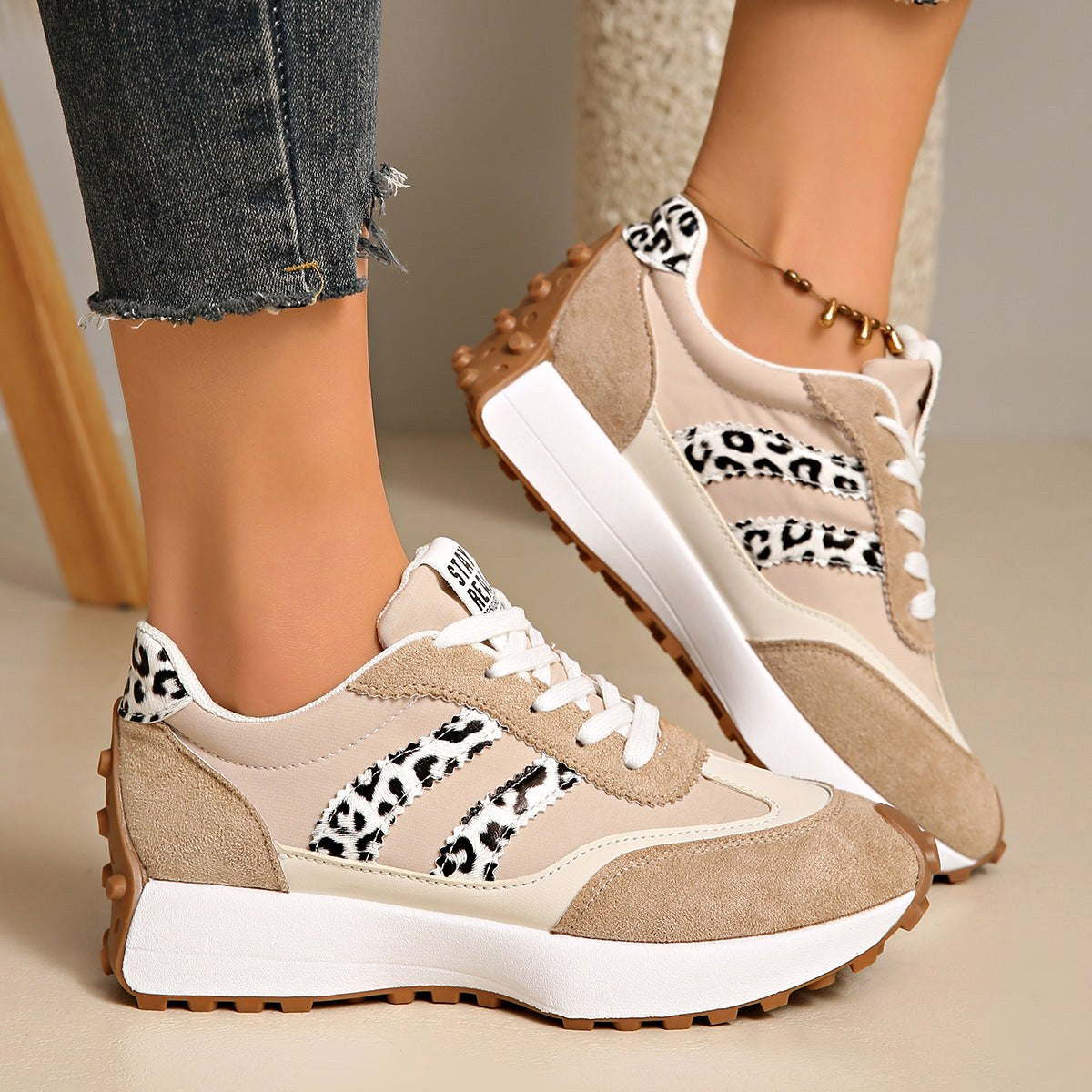 Petra | Damskie ortopedyczne sneakersy z amortyzacją, lekkie buty do chodzenia | Rokishi