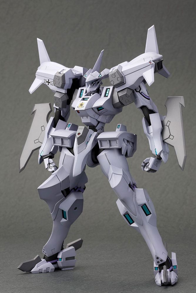 Muv-Luv Alternative Duty Lost Arcadia Plastic Model Kit EF-2000 Typhoon Cerberus Battalion Type 18 cm