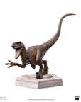 Jurassic World Icons Statue Velociraptor A 9 cm