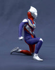 Ultraman Tiga Light-Up Action Figure Tiga 16 cm