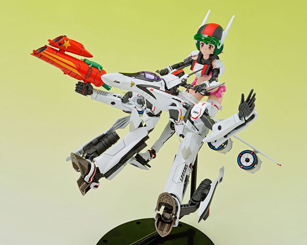 Macross F V.F.G. Action Figure VF-25F Messiah Ranka Lee 22 cm