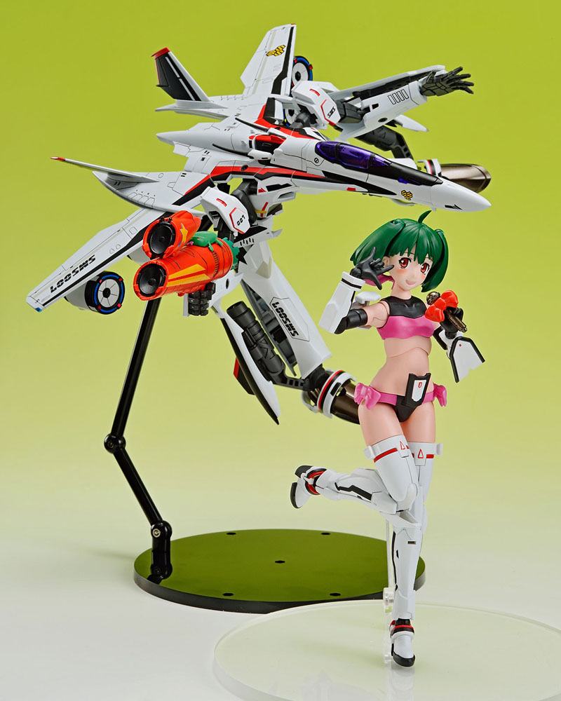 Macross F V.F.G. Action Figure VF-25F Messiah Ranka Lee 22 cm