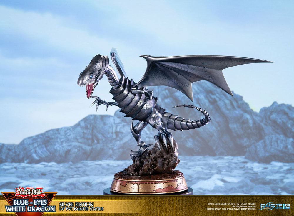 Yu-Gi-Oh! - Blue-Eyes White Dragon Silver Edition 35 cm