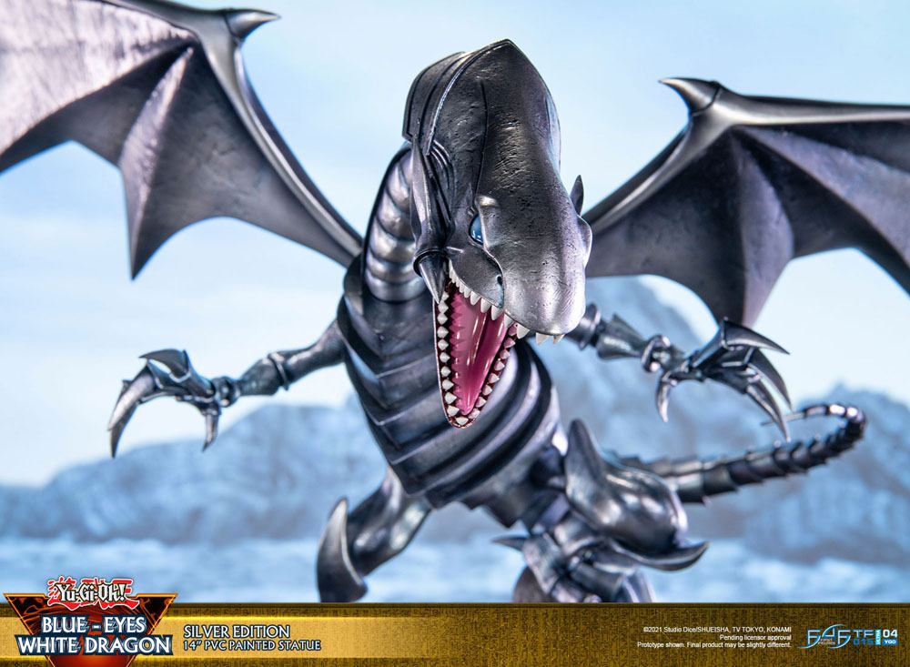 Yu-Gi-Oh! - Blue-Eyes White Dragon Silver Edition 35 cm