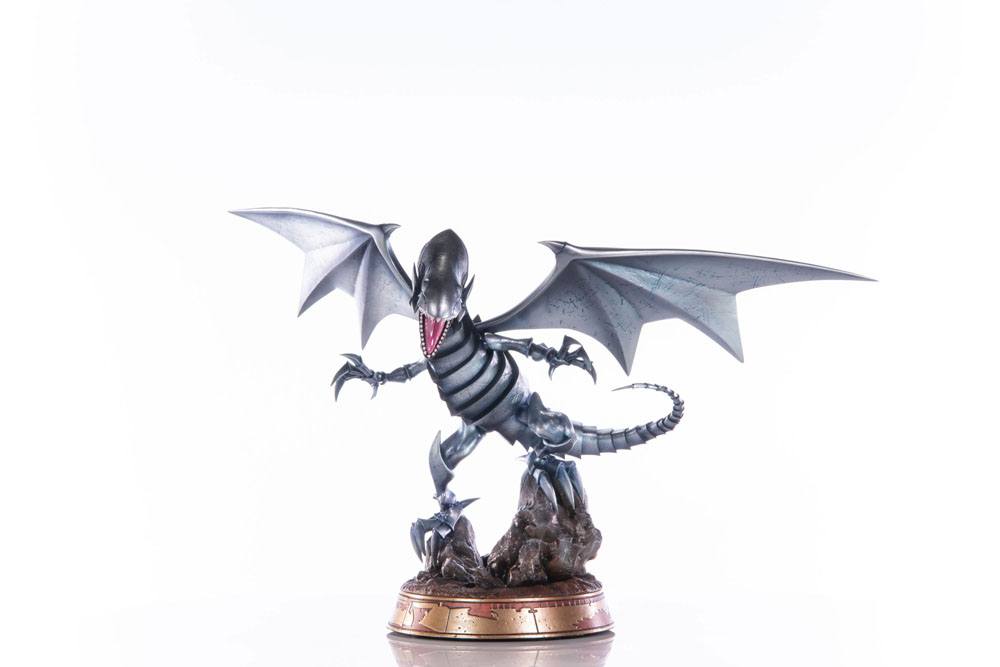 Yu-Gi-Oh! - Blue-Eyes White Dragon Silver Edition 35 cm