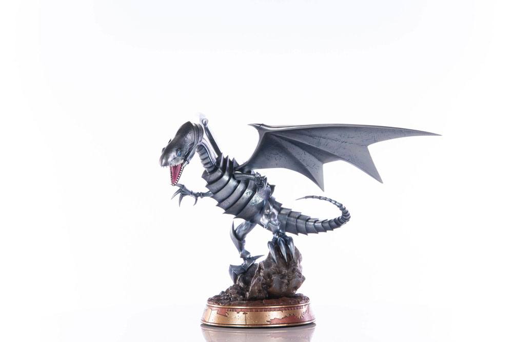 Yu-Gi-Oh! - Blue-Eyes White Dragon Silver Edition 35 cm