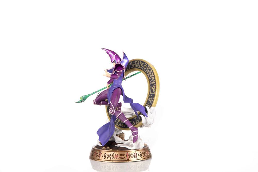 Yu-Gi-Oh! - Dark Magician Purple Version 29 cm