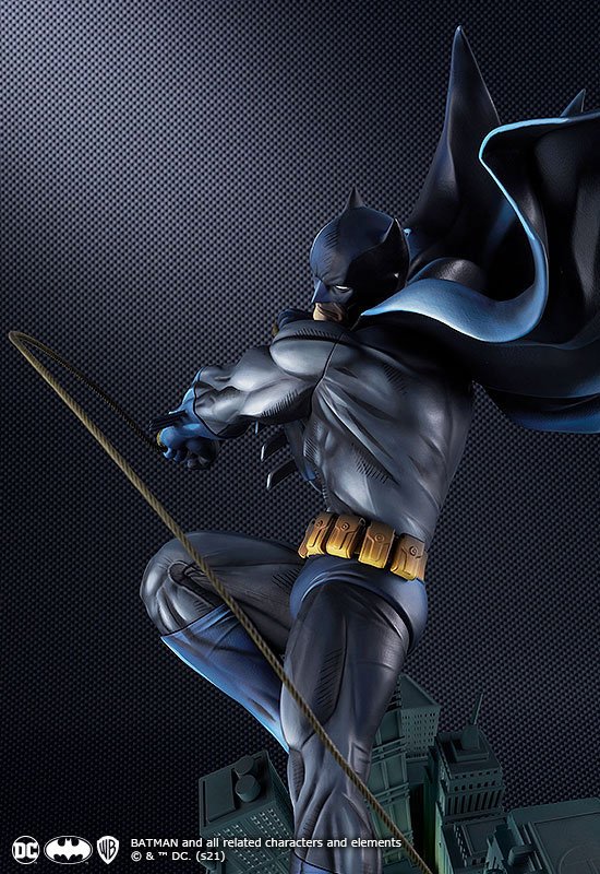 DC Comics - Batman - Art Respect Statue 43 cm