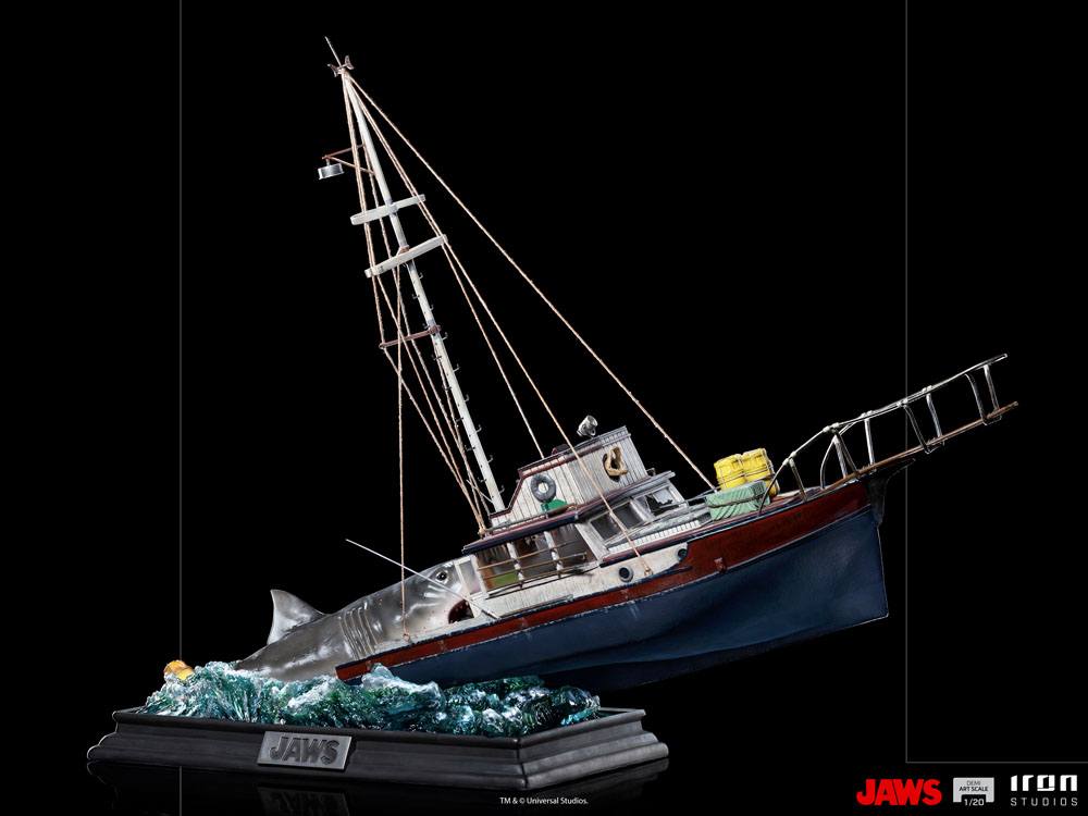 Jaws Demi Art Scale Statue 1/20 Jaws Attack 104 cm