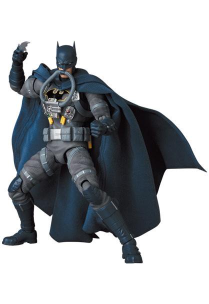 Batman Hush - Stealth Jumper Batman - MAF EX Action Figure 16 cm