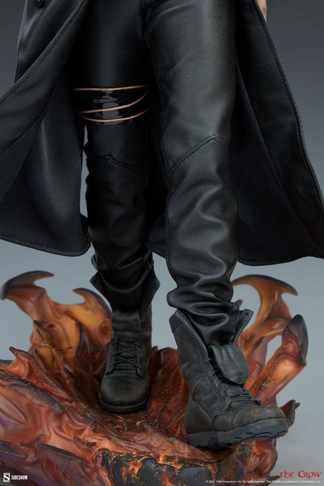 The Crow Premium Format Figure The Crow 56 cm