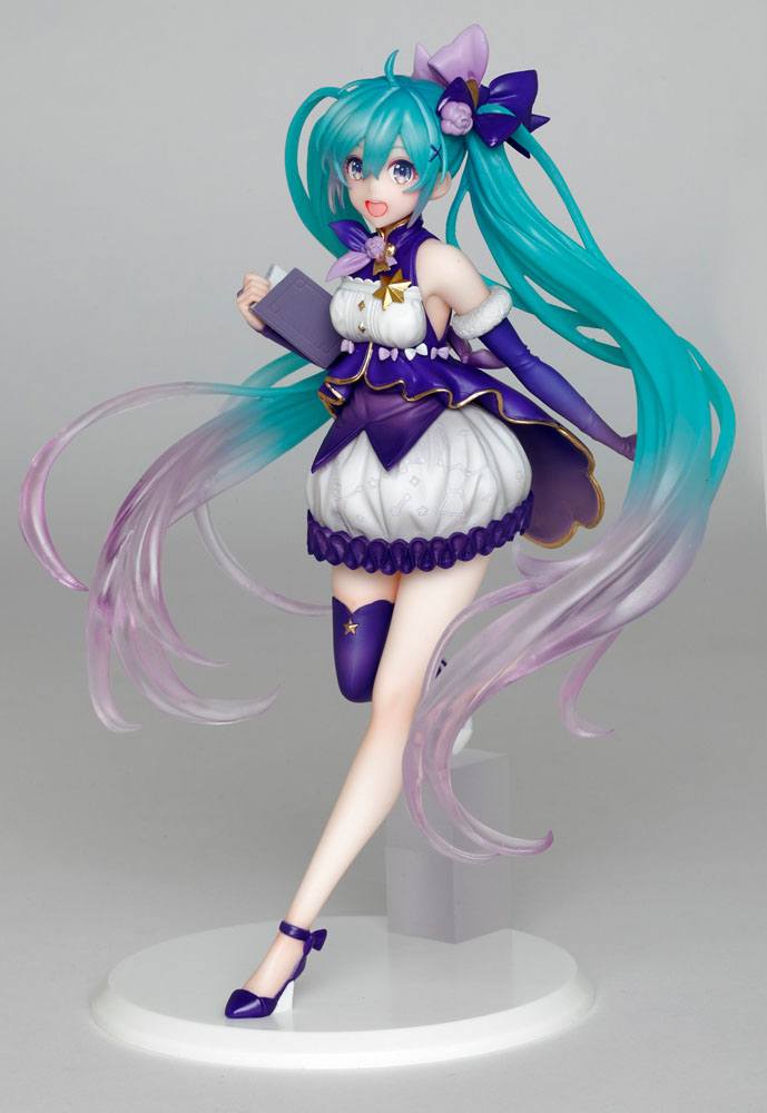 Vocaloid PVC Statue Hatsune Miku 3rd Season Winter Ver. (re-sales) 18 cm