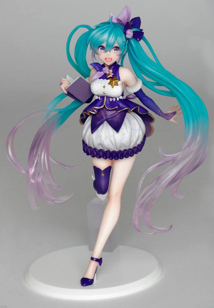 Vocaloid PVC Statue Hatsune Miku 3rd Season Winter Ver. (re-sales) 18 cm